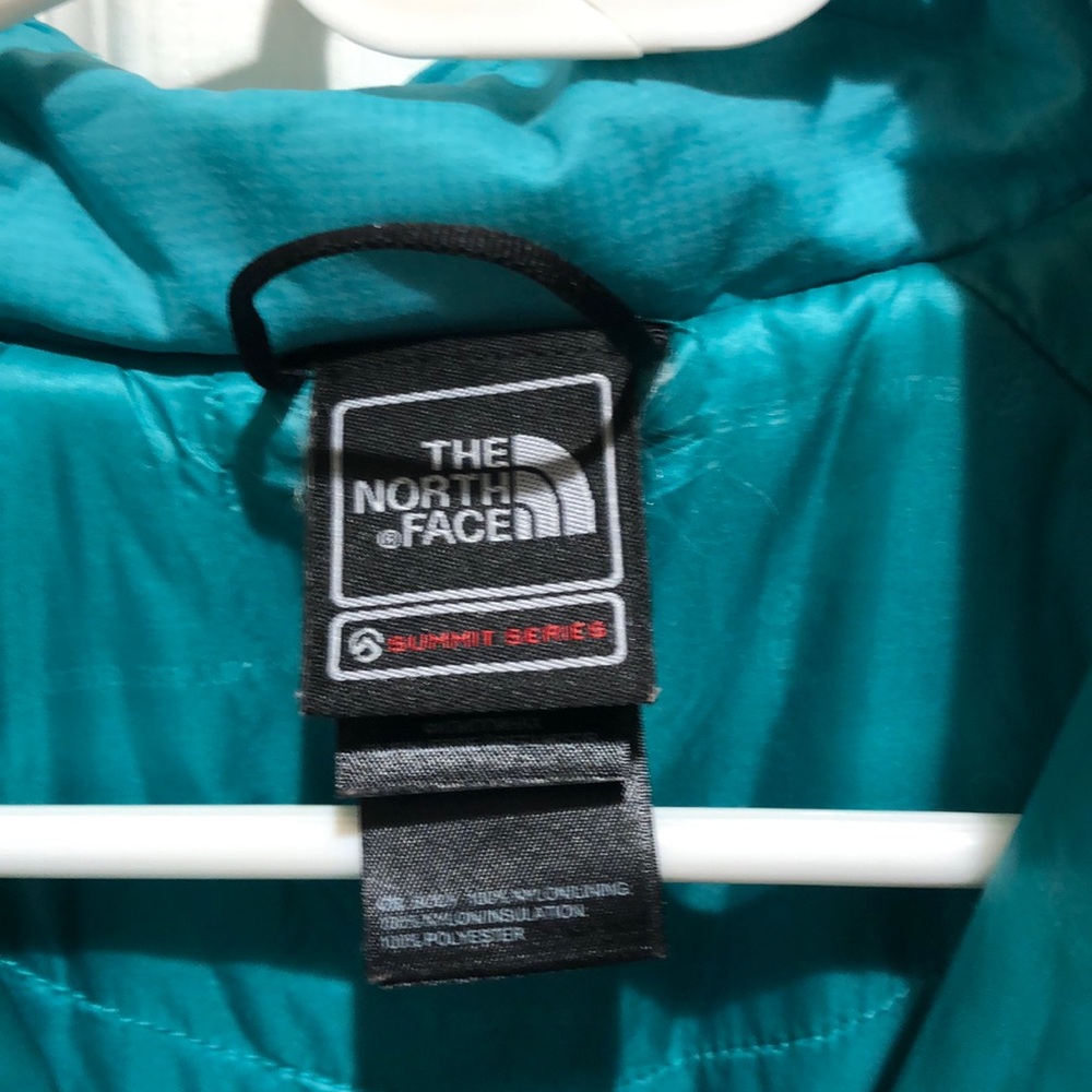 North Face Woman’s Pullover